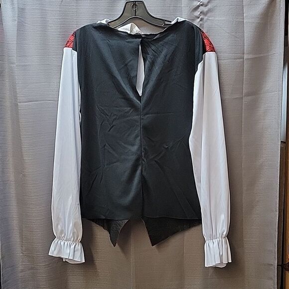 Vampire shirt w/attached vest and cape Adult medium - Picture 3 of 8